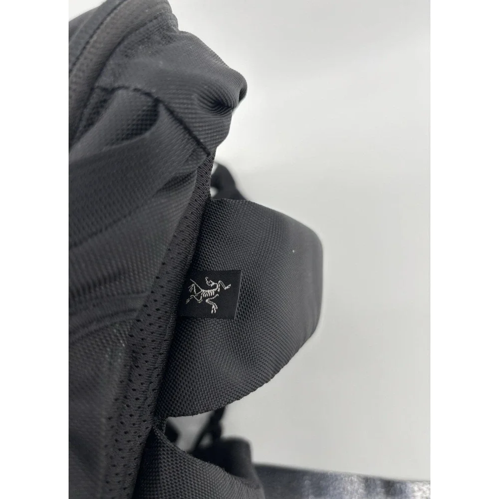 ARC'TERYX Mantis 26 Backpack Discontinued Model Vintage Gorpcore Hiking